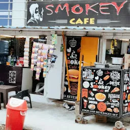 Smokey Cafe