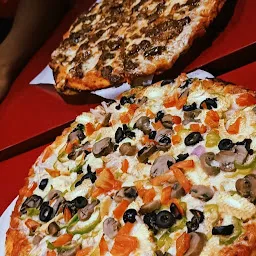 smokin' joe's Pizzas