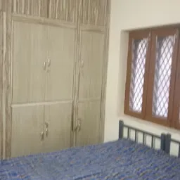 SN MEN'S HOSTEL