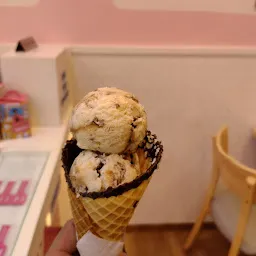 Snow Magic Ice Cream Parlour & Superstore