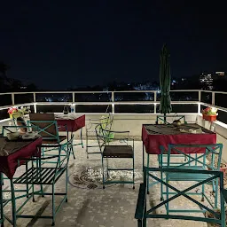 SOHAM HAVELI - Budget Hotel in Udaipur with Lake View Rooms