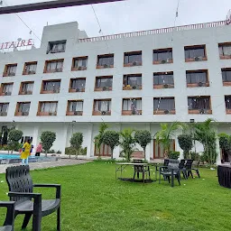 Solitaire Hotel & Resort