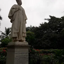 Sorabjee Shapurjee Bengalee Statue