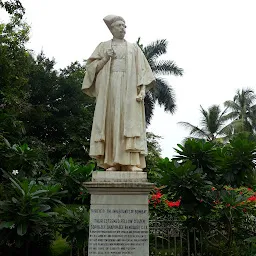 Sorabjee Shapurjee Bengalee Statue