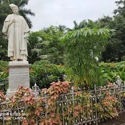 Sorabjee Shapurjee Bengalee Statue