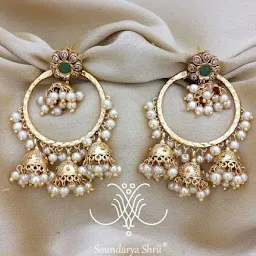 SOUNDARYA SHRII IMITATION JEWELLERS KUNDAN JEWELLERY HIGH GOLD JEWELLERY A.D. JEWELLERY FLOWER JEWELLERY RAKHI WHOLESALER