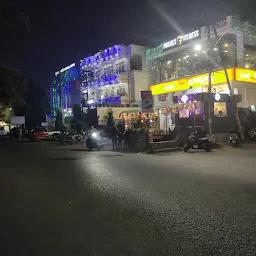 South Lucknow Street