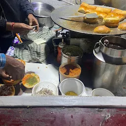 Special Bombay Vada Pav Cart