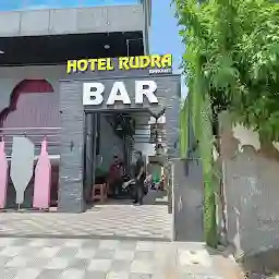 SPOT ON 44070 Hotel Rudra
