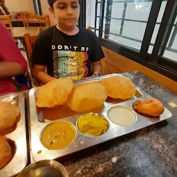 Sree Arul Jyothi (Veg Restaurant)