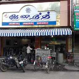 Sri Anand Sweets & Snacks