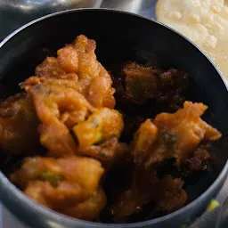 Sri Geetha Bhavan A/C Udipi Vegetarian Restaurant