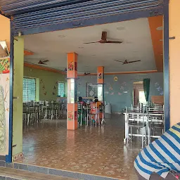 Sri velavan Hotel