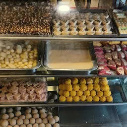Sri Joythi Iyangar Sweet & Bakery