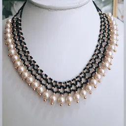 Sri Laxmi Pearls & Patwaghar