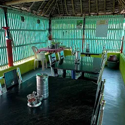 Sri Murugavilas clay pot cooking