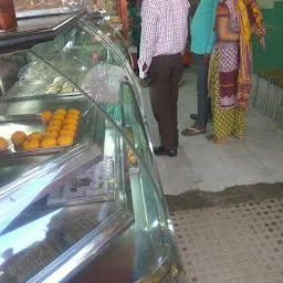 Sri Sai Sweet & Fast Food