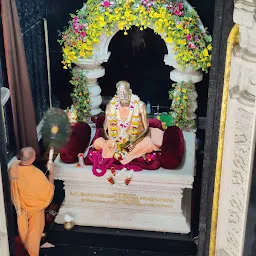 Sri Sri Krishna Balaram Mandir (ISKCON Vrindavan)
