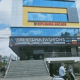 SRI VEDHA FASHIONS BESANT ROAD