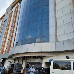 SRM University Vadapalani City Campus