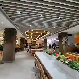 SRS 7 Dayz Food Court