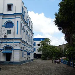 St. James' School