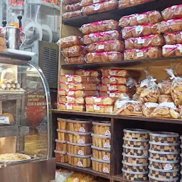 Standard Bakers & Fast Food Rajender Nagar