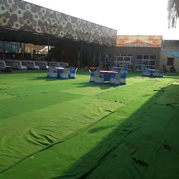 Star Marriage Lawn