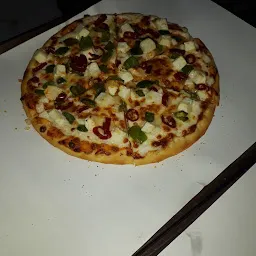 Star pizza????????????........