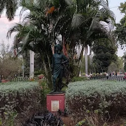 Statue of brave boy of dhari - Sayajibaug walk