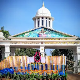 Statue of Kuvempu ವಿಶ್ವ ಮಾನವ ಉದ್ಯಾನವನ