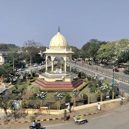 Statue of Kuvempu ವಿಶ್ವ ಮಾನವ ಉದ್ಯಾನವನ