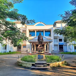 Statue of Lakshminath Bezbaruah