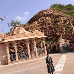 Subhadra Mata Mandir, Sar