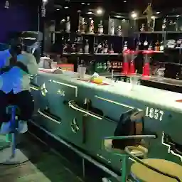 submarine bar
