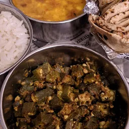 Sukoon tiffin service