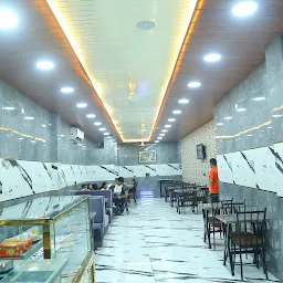 Sunehri Cafe & Restaurant