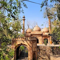 Sunehri Masjid