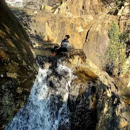 Sunnapugedda Waterfall