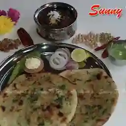 Sunny Di Hatti 'Amritsari' || Best Restaurant | Punjabi Restaurant | Pure Veg Restaurant