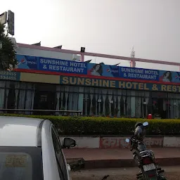 Sunshine Hotel & Restaurant