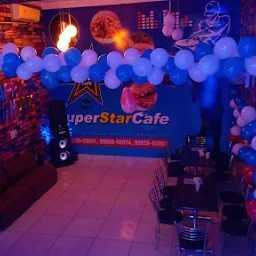 Superstar cafe