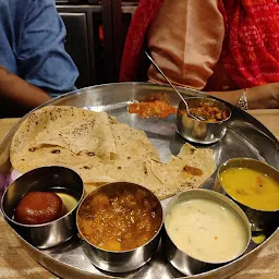 Surti Vegetarian Restaurant