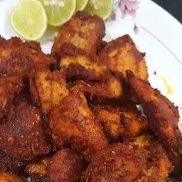 Taj Fish And Chicken