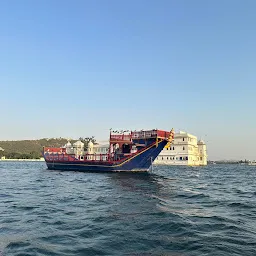 Taj Lake Place View Point