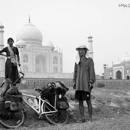 Taj View Booking Counter (Mehtab Bagh)