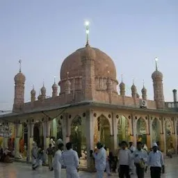 Tajuddin Baba Masjid (Sunni Masjid) - حضرت تجدین بابا مسجد