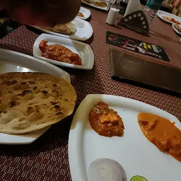 Tandoor Family Restaurant & Bar