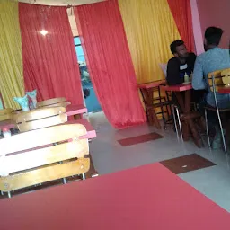 Tandoor Plaza Cafe