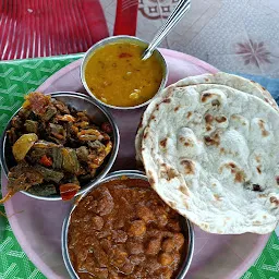Tandoori bites restaurant